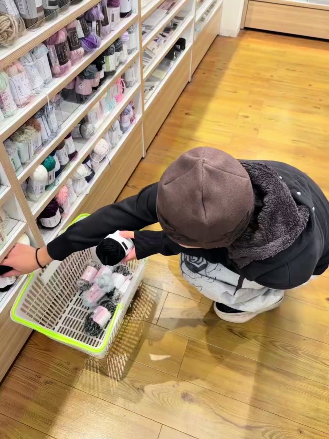 @Toy