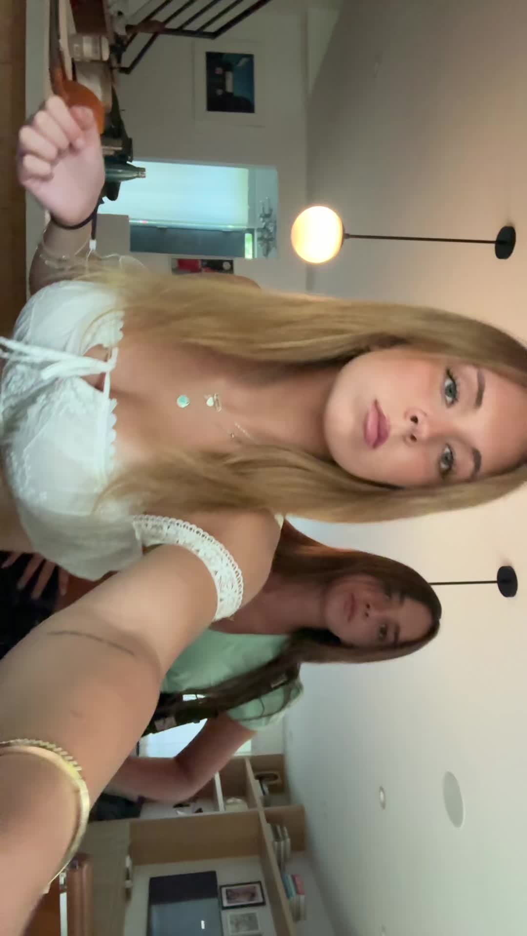 @ssophieesmithh