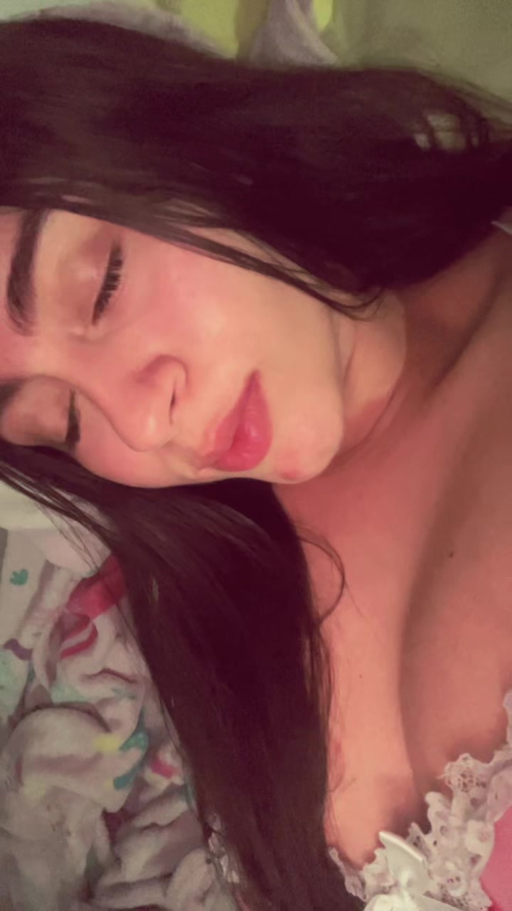 @Valen Araque🌙