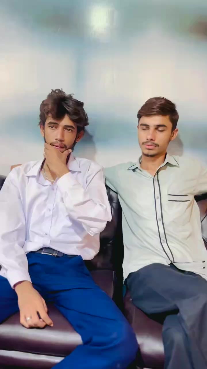 @𝑺𝒂𝒍𝒎𝒂𝒏_𝑮𝒖𝒕𝒕_𝑿