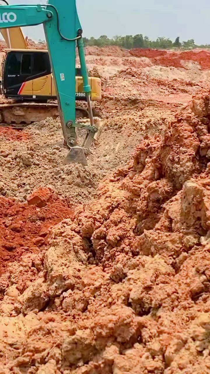 @Excavator operator Bangladesh
