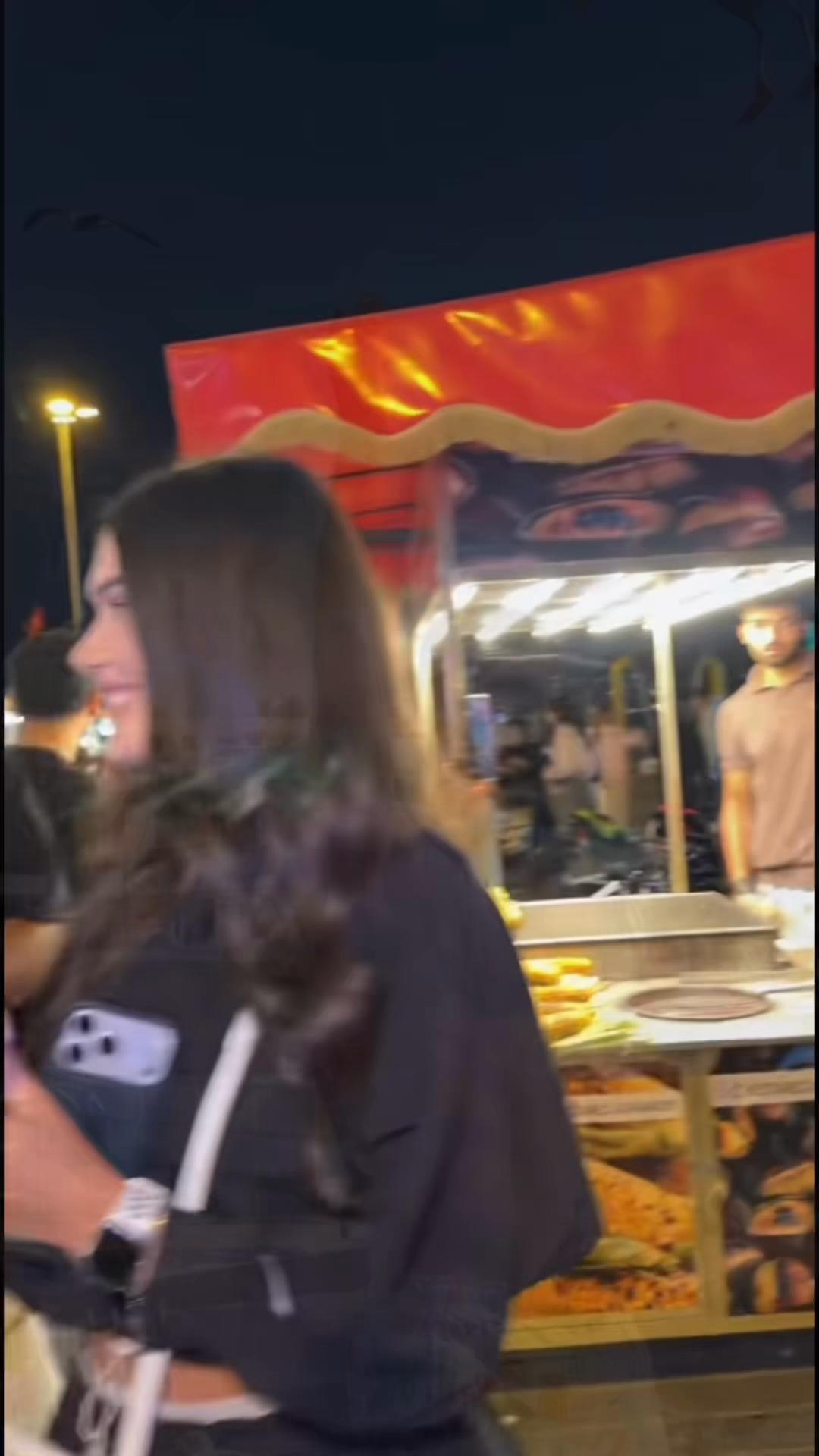 @Ely🥀
