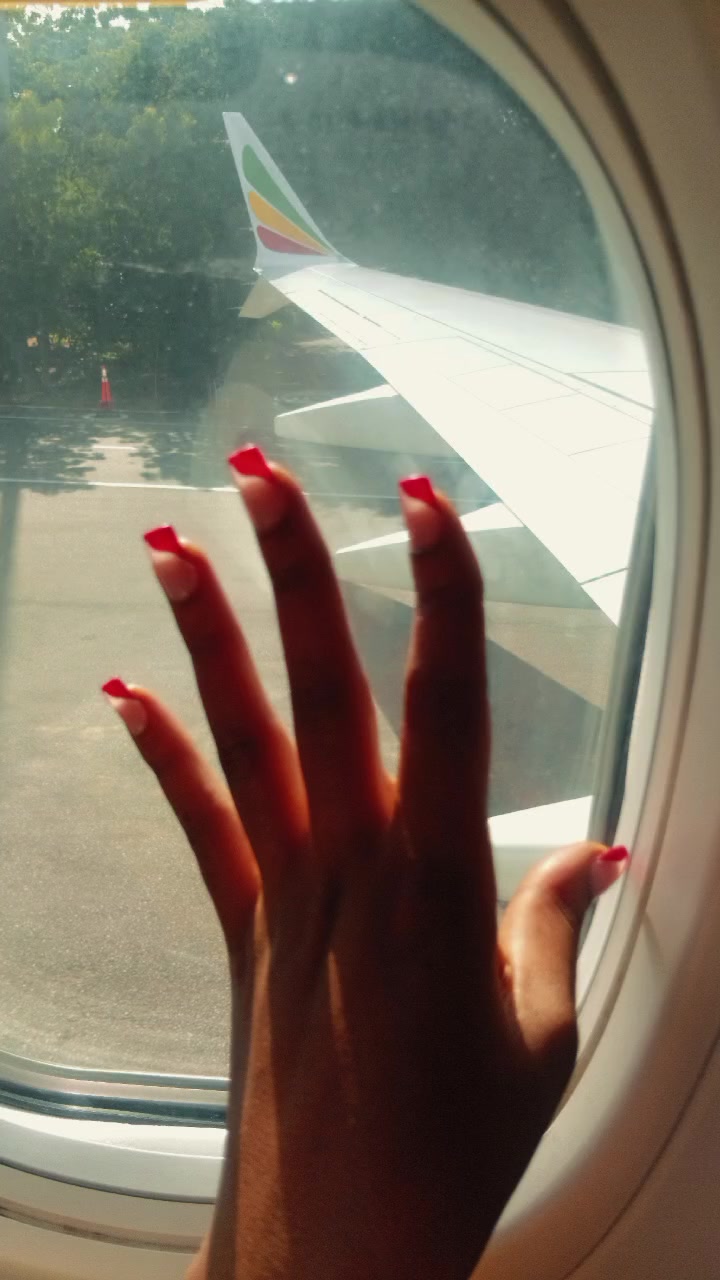 @Zizi