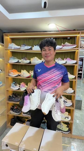 @Auth Sneaker ร้านรองเท้าของแท้