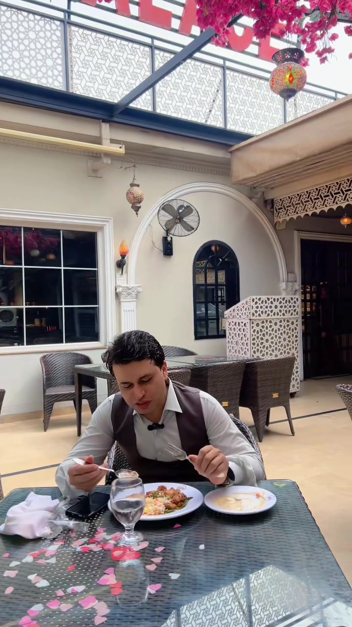 @Rose Palace Restaurant