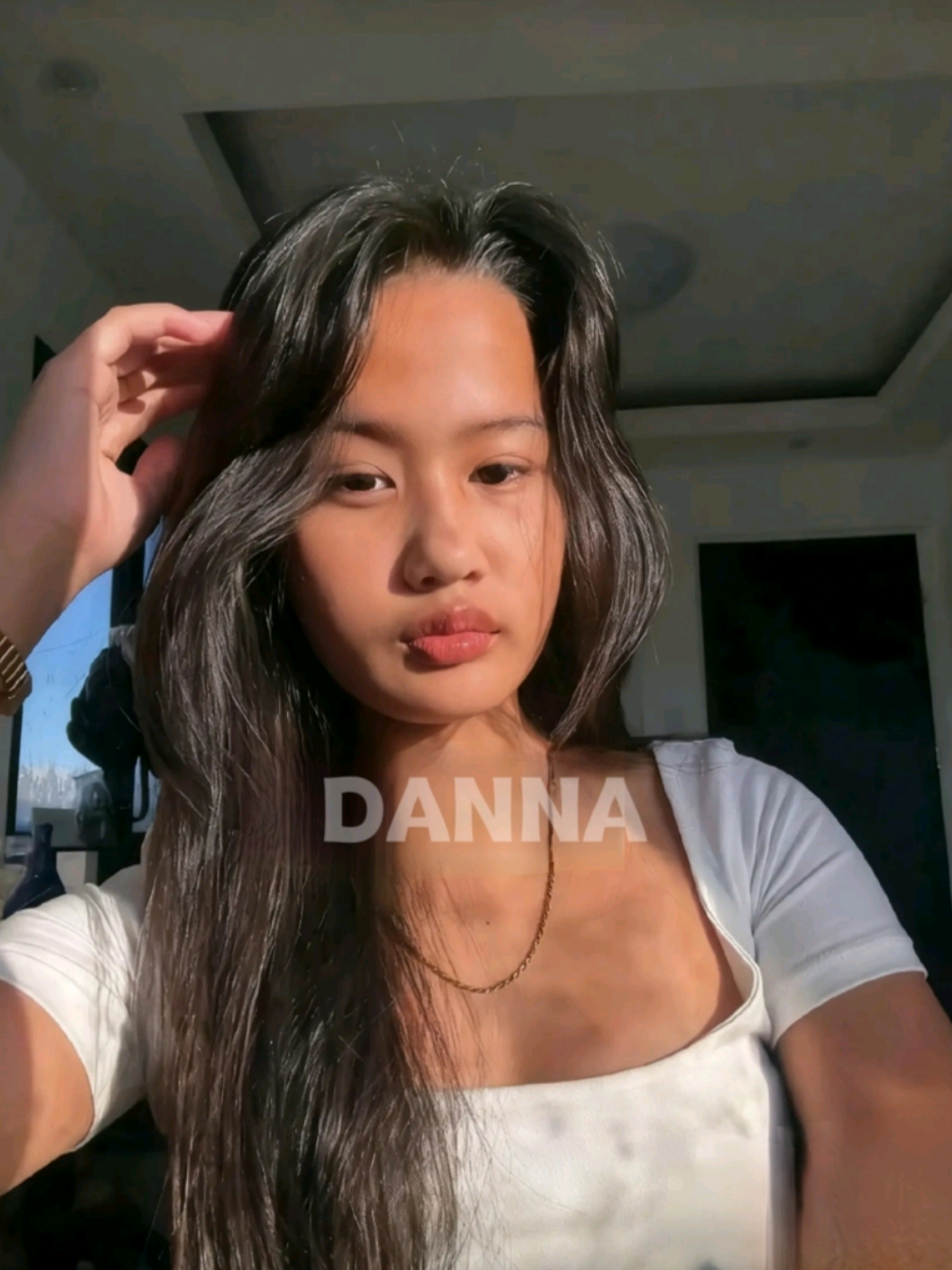 @&epsilon;Danna&epsilon;