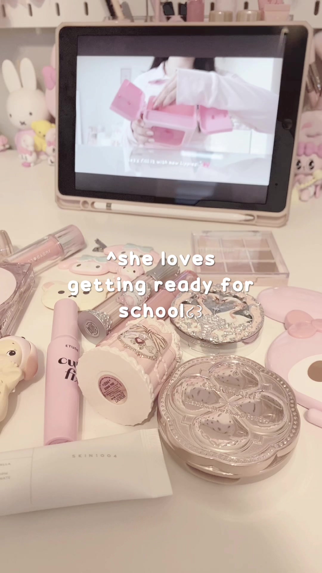 @𝘦𝘭𝘭𝘢˚୨୧⋆.˚🦢