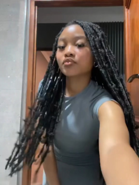 @Twerk Queen