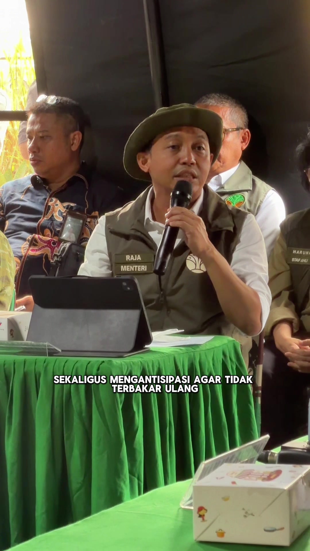 @Raja Juli Antoni