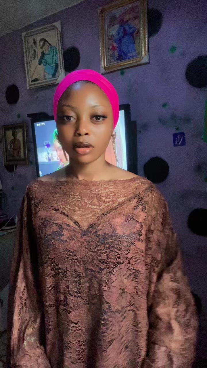 @Aisha🧕💅