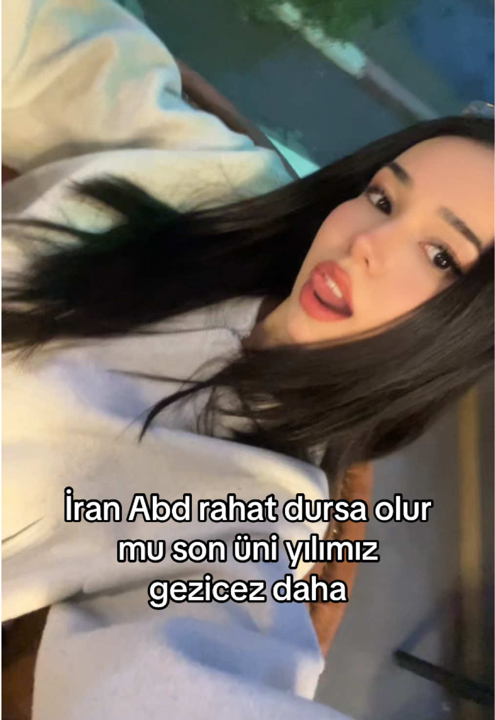 @Zeyzey