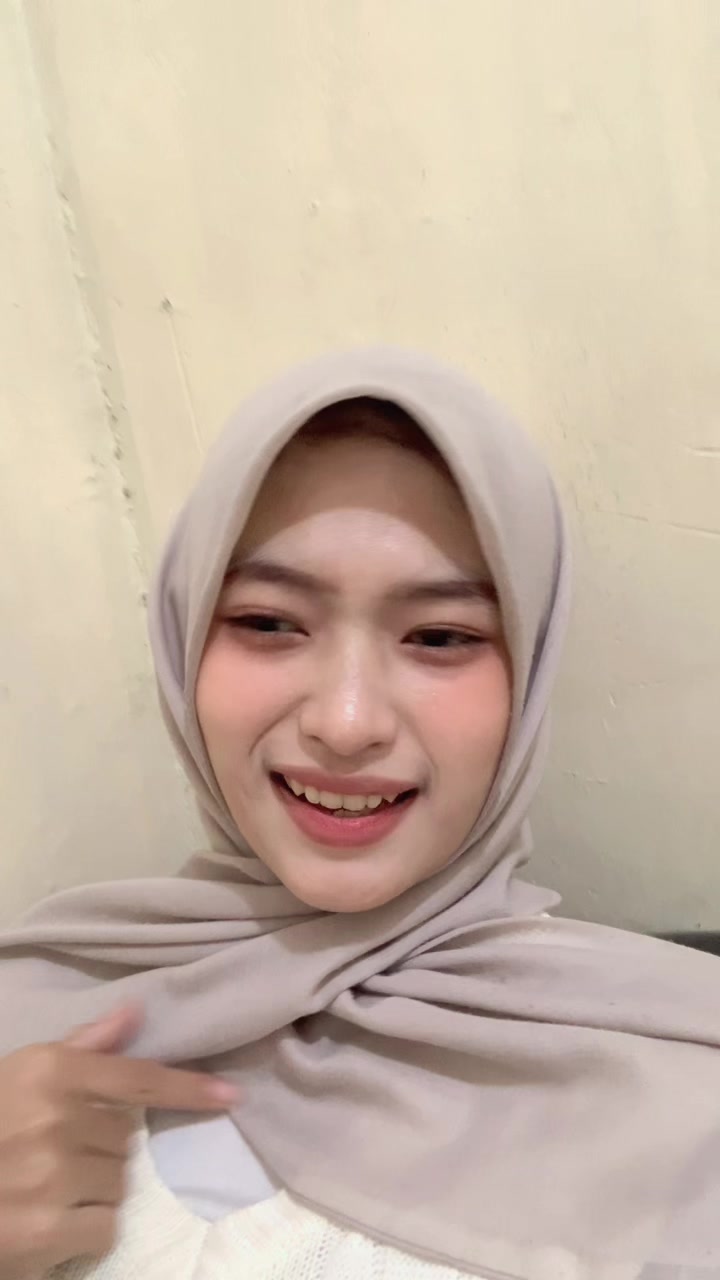 @hazeelnude0