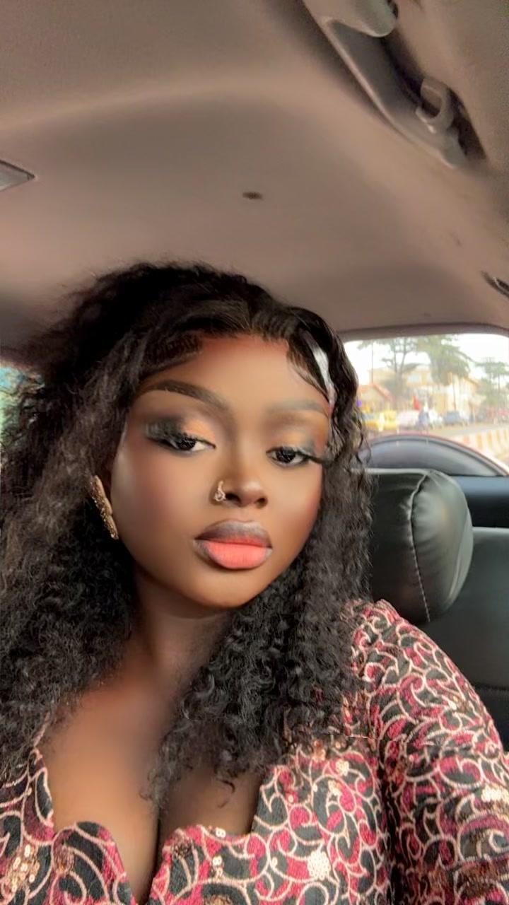 @Nènè🥰♥️