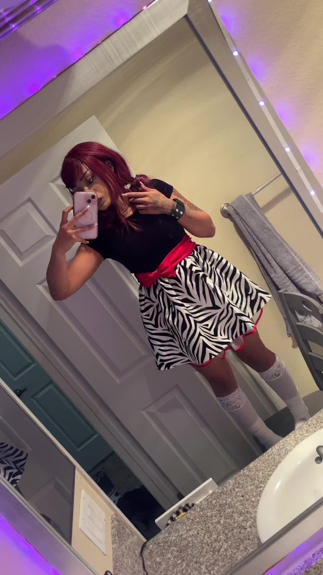 @msmollywok