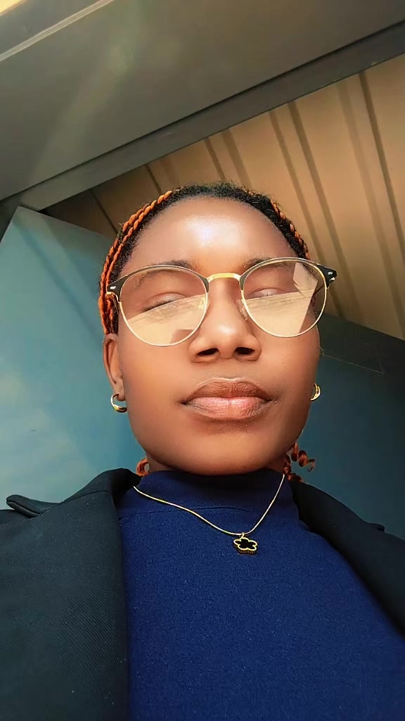 @Ms Getrud Nandi...🥰🫂