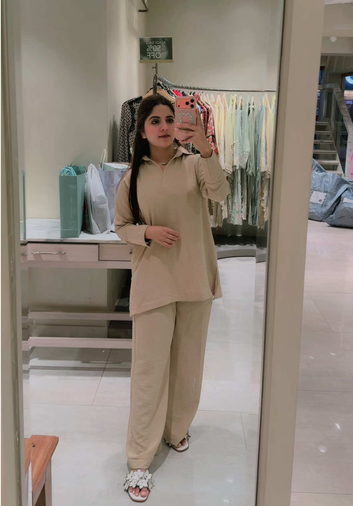 @Humaira_Khan🎀