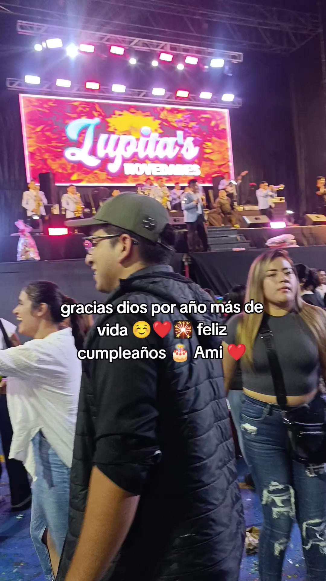 @❤️🐦edita oyola borja 🐘💙👕