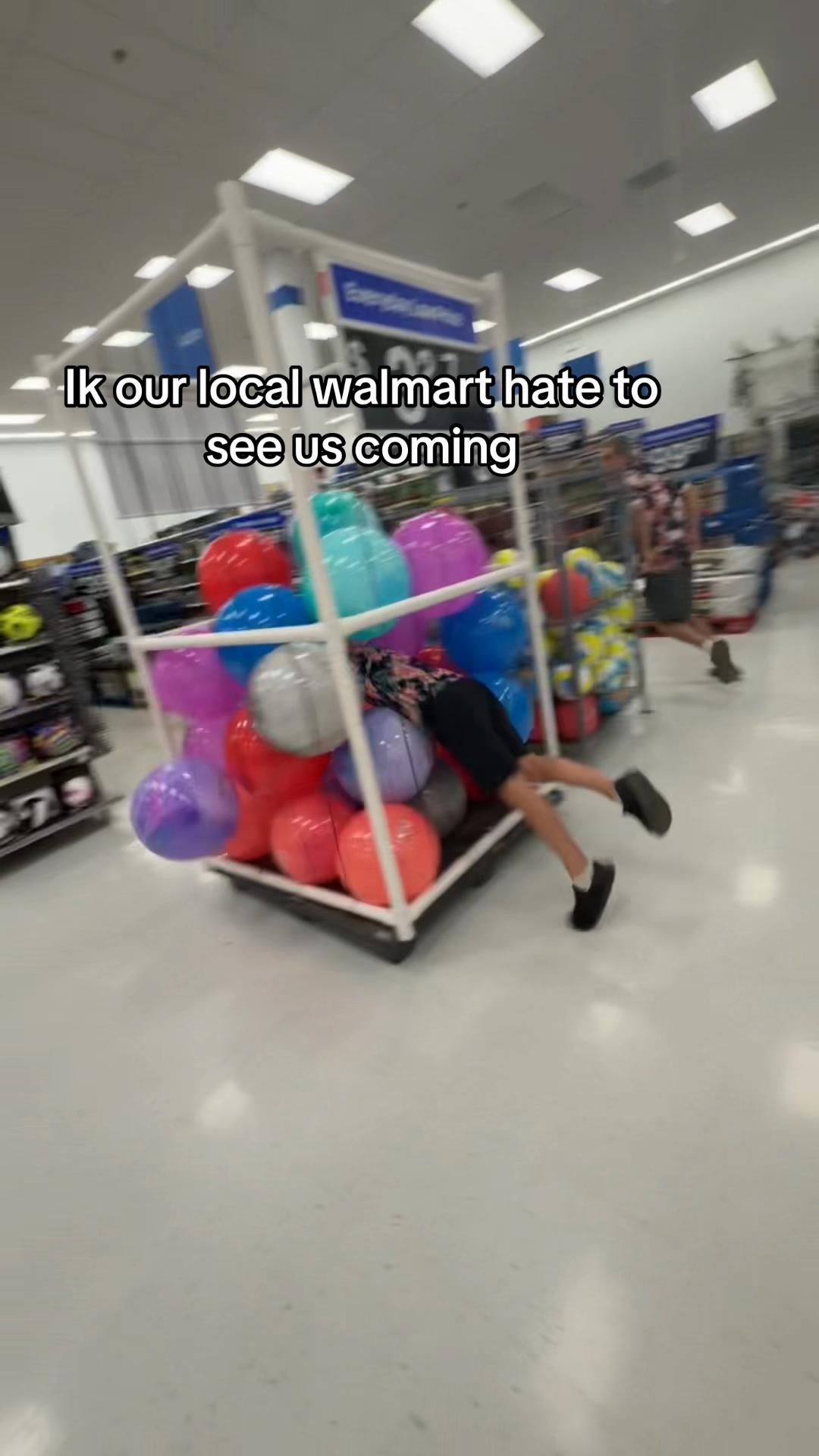 @𝐹𝒶𝓇𝓇𝒶𝒽