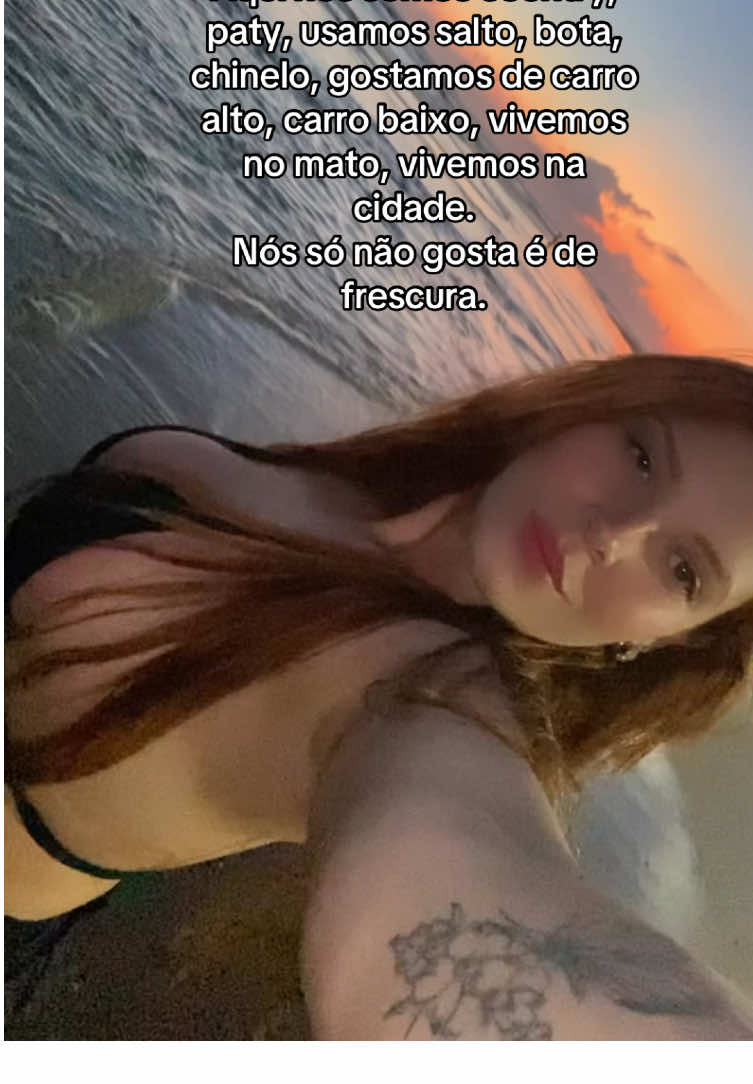 @🦊