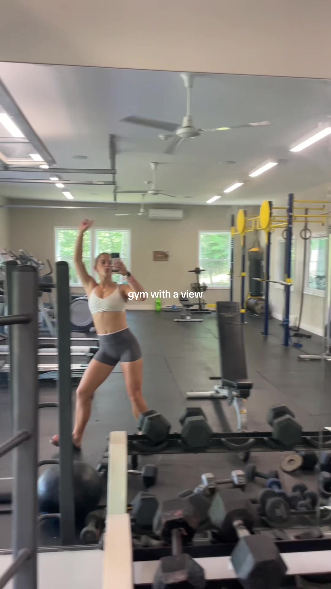 @bellaaa
