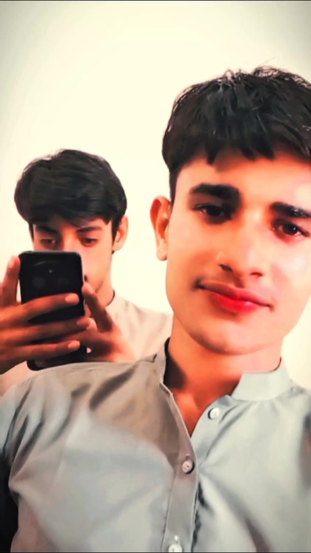 @𝗔 𝗥 𝗜 𝗙 👀🌸