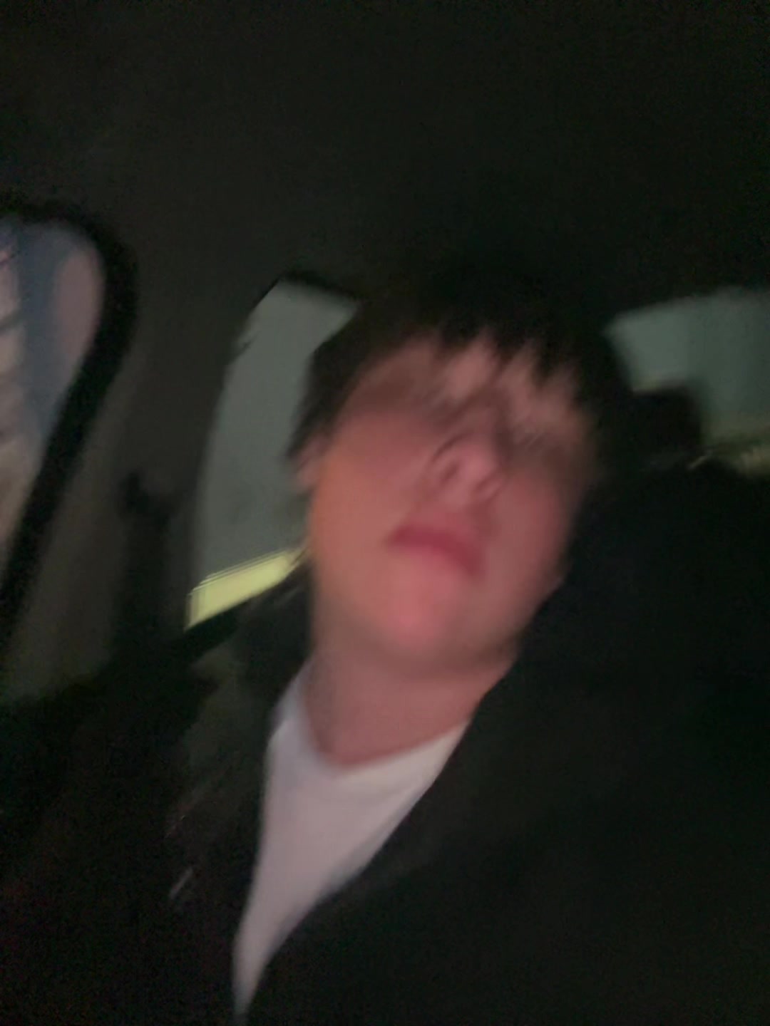 @💂