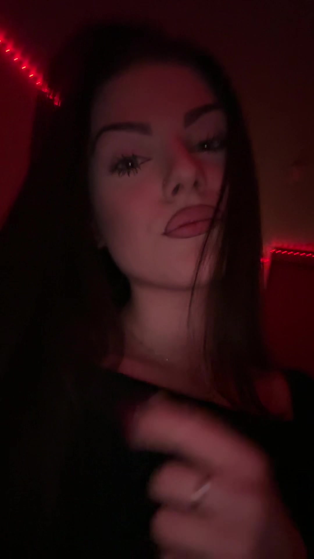 @викусик