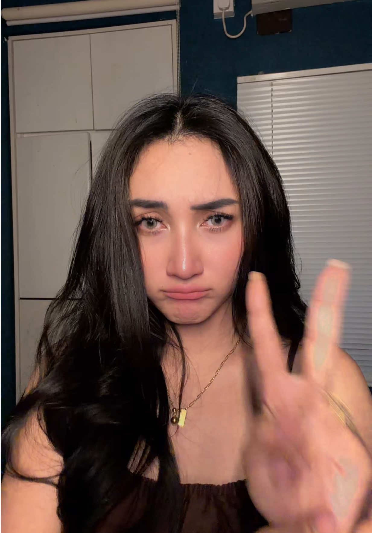 @𝐑 𝐕 🧜🏻&zwj;♀️