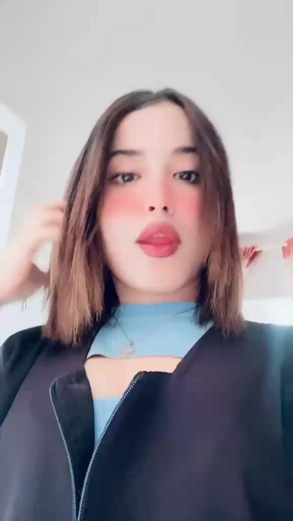 @🦄