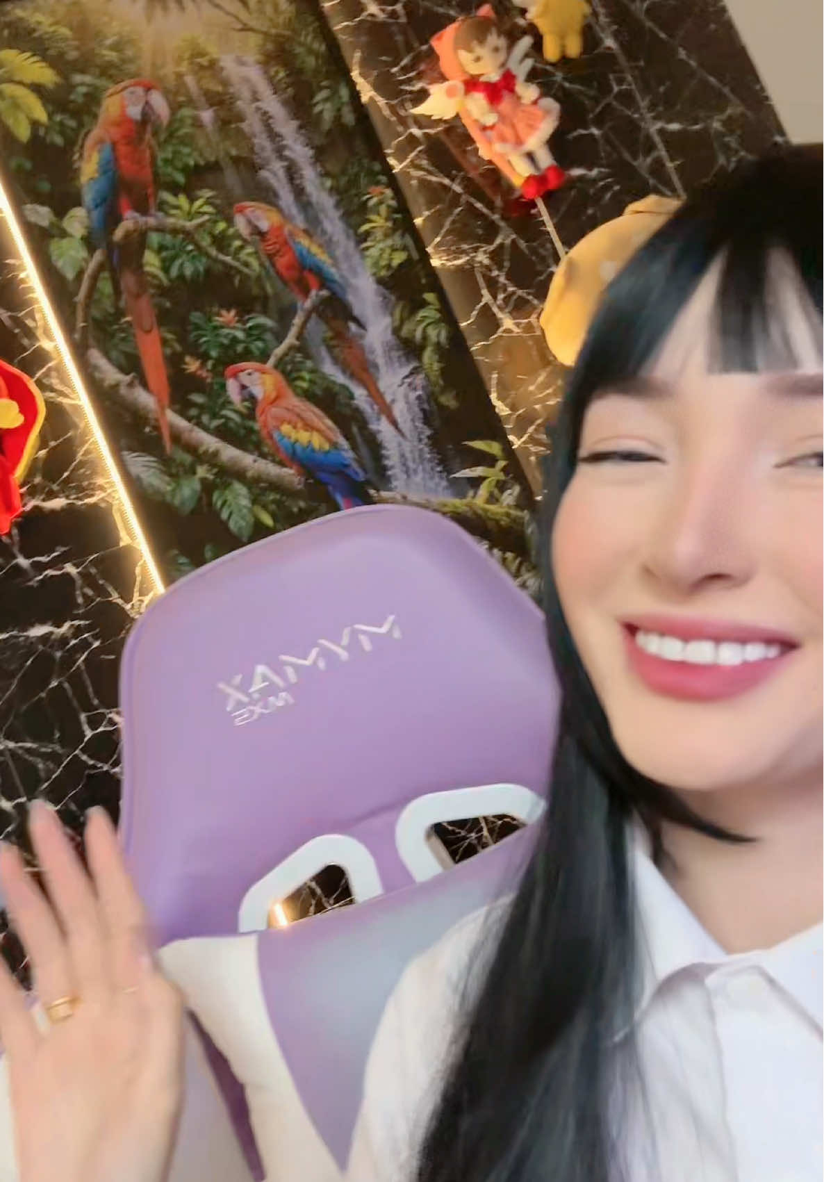 @Karen 🦜