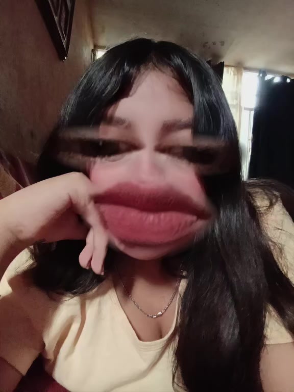 @Jazmin ๐ง๐ปโ๏ธ๐ค