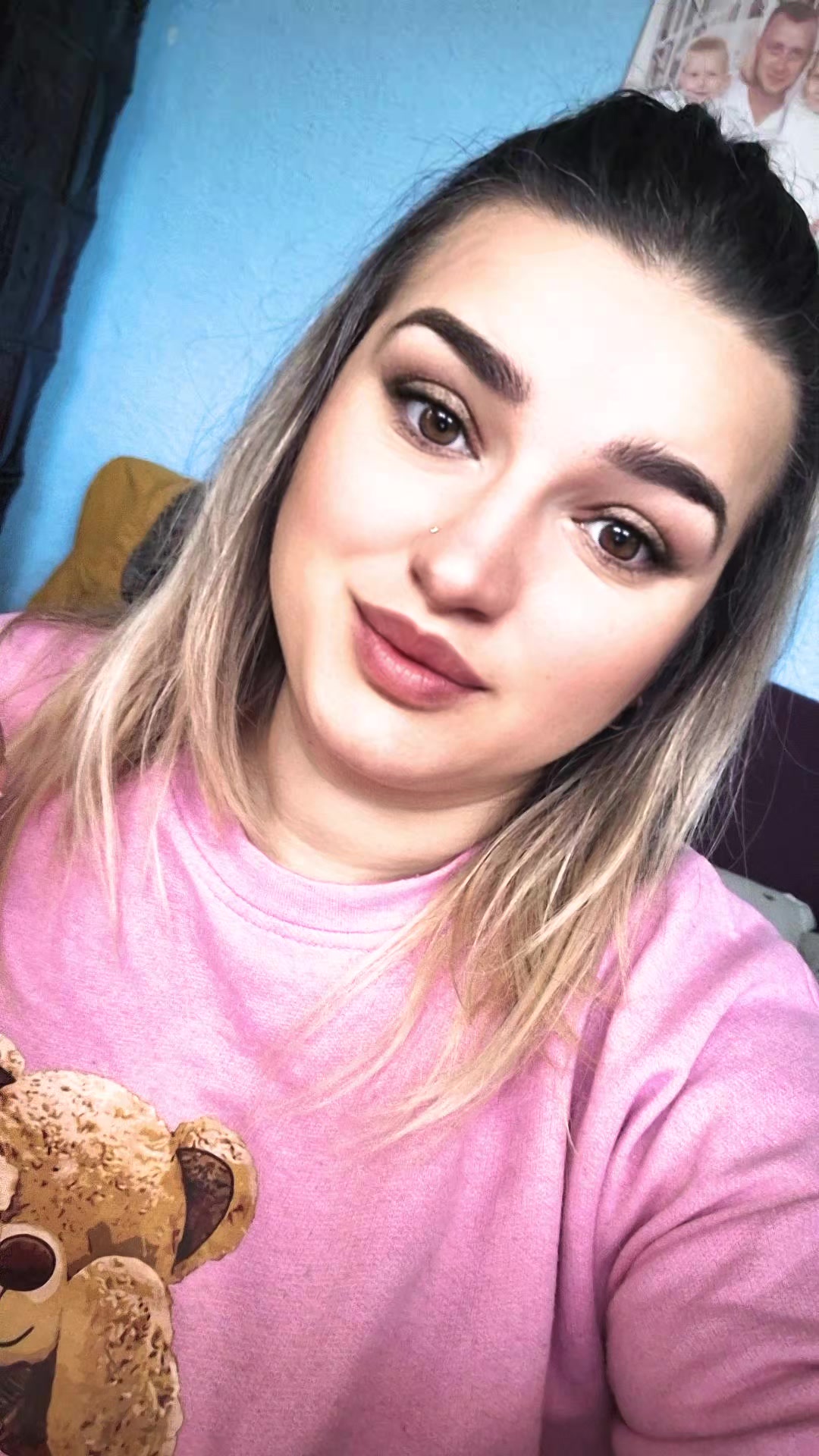 @Alina Adam