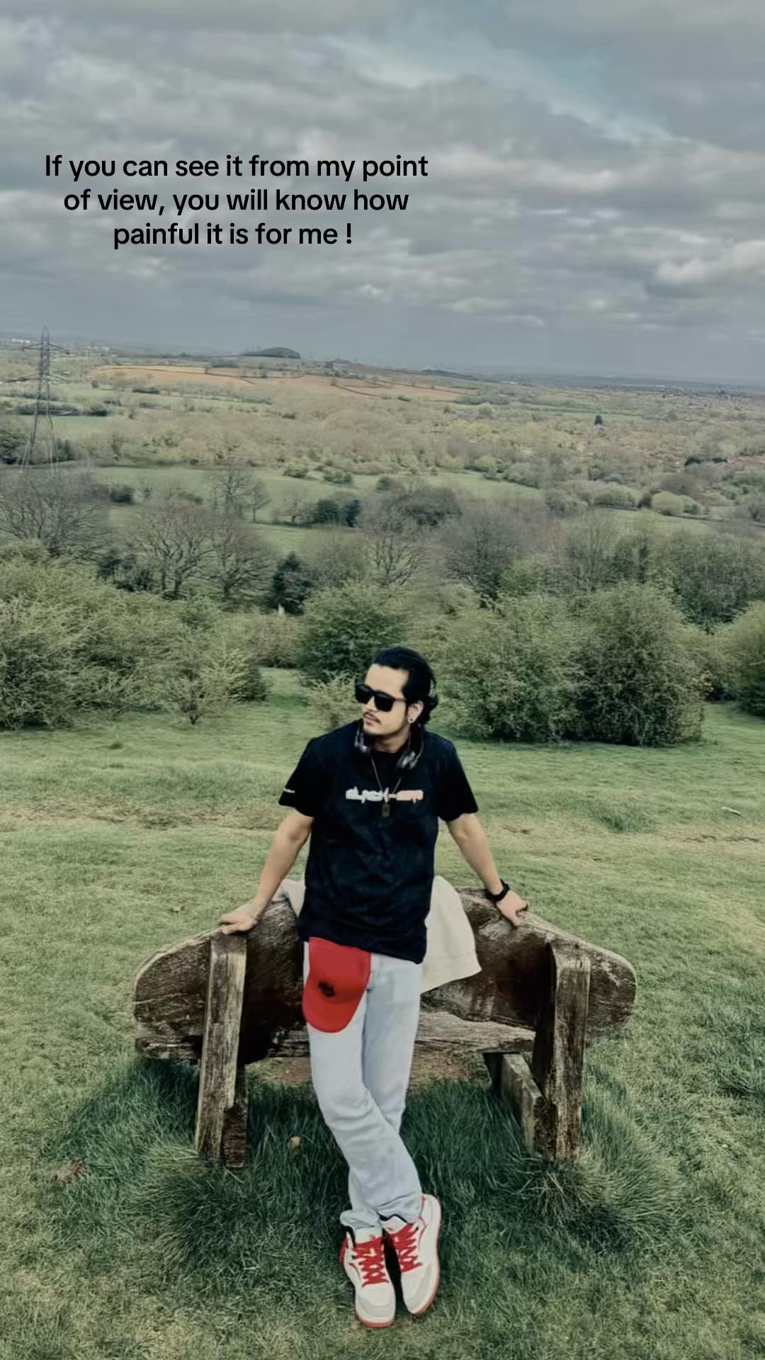 @M A N I S H 🇬🇧🤍🇳🇵