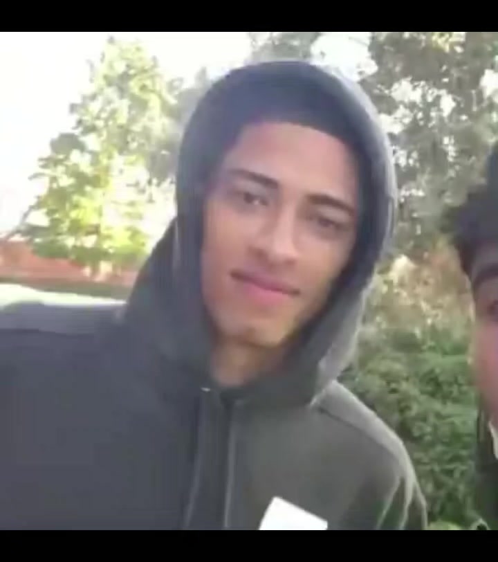 @🤍