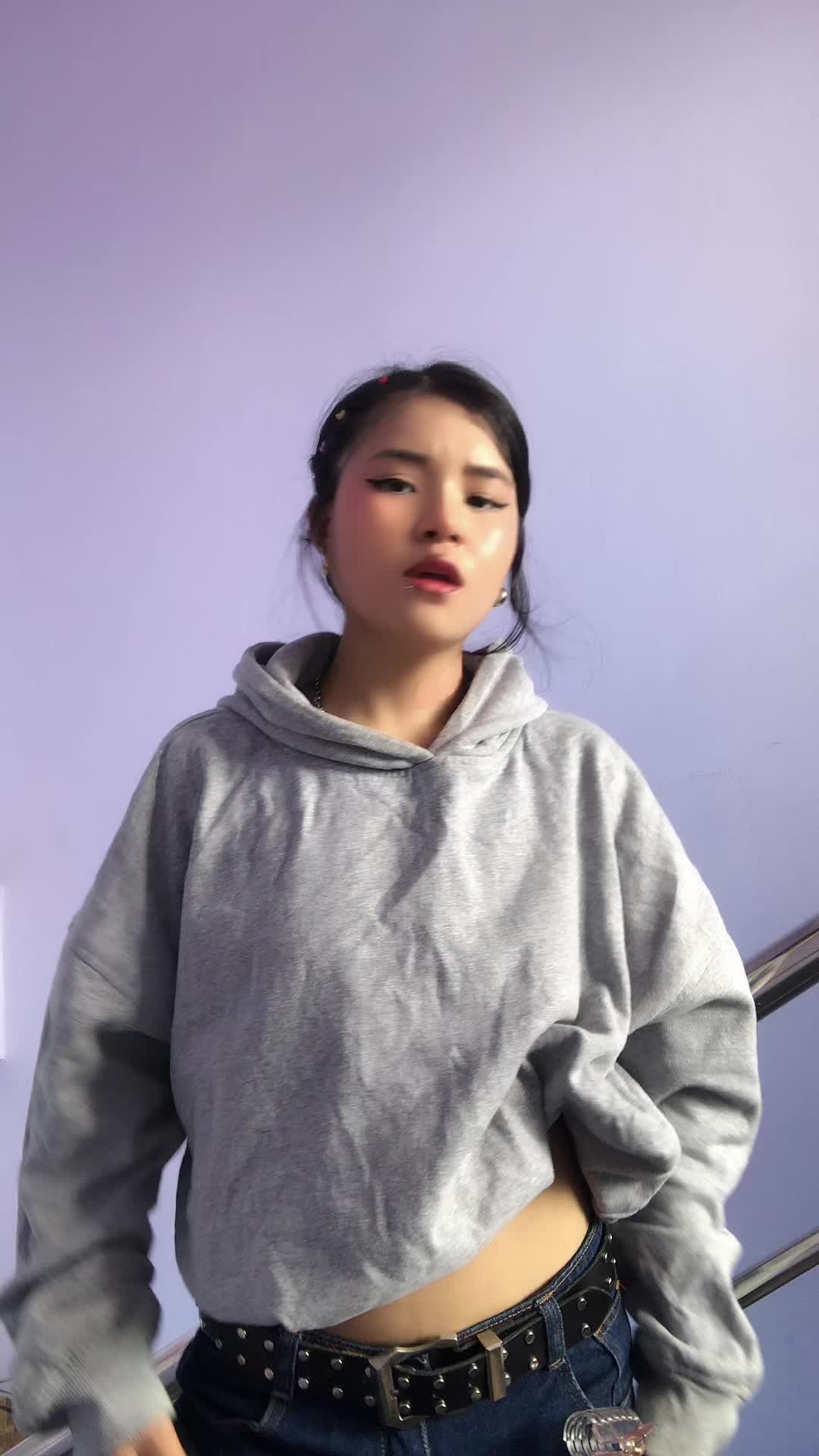 @V___11 🐉