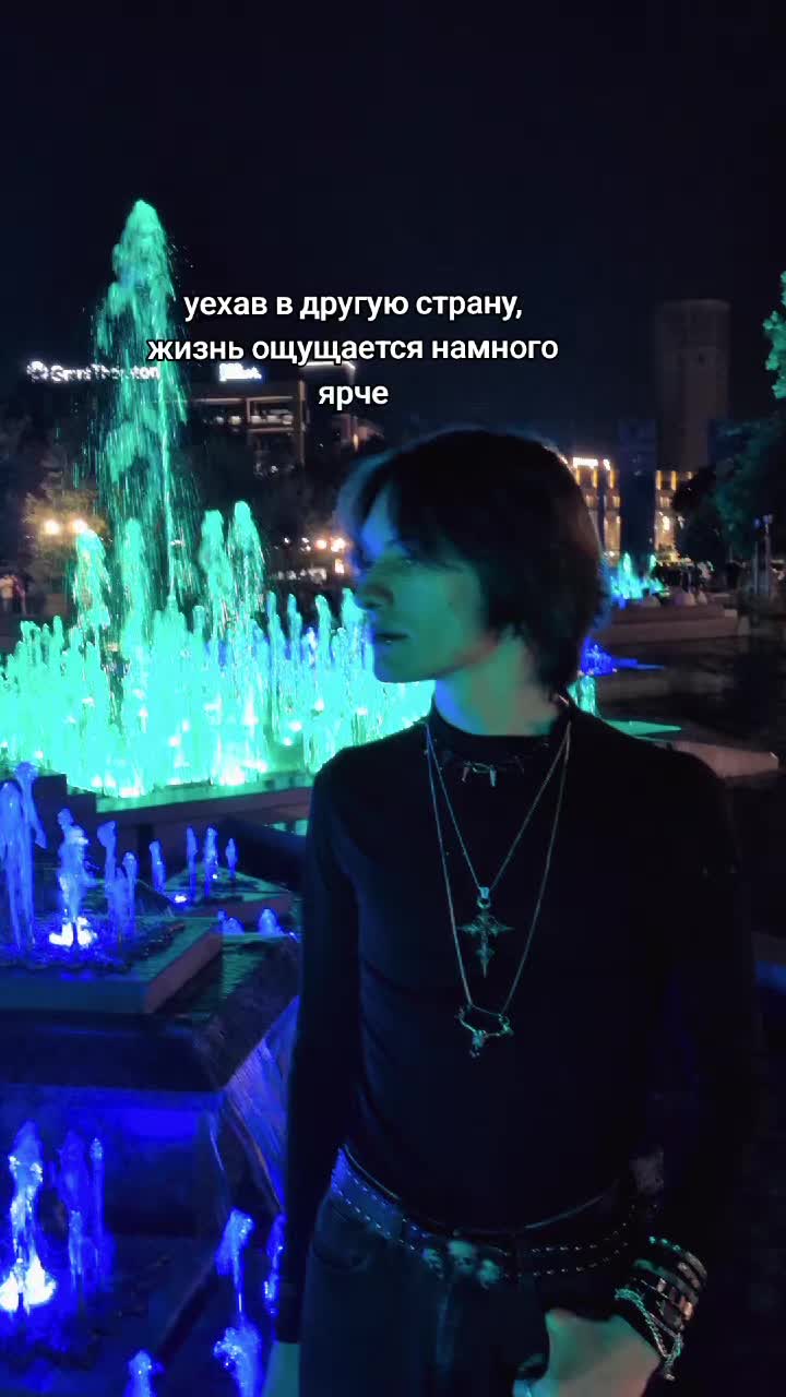 @𝐦𝐨𝐫𝐨𝐧