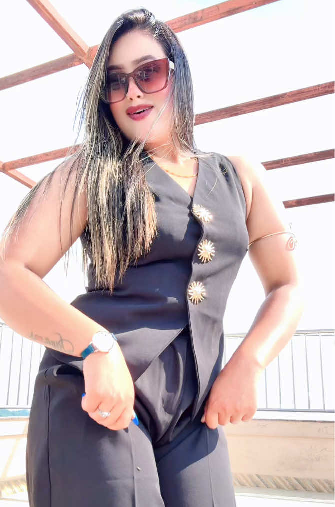 @Riya panta🦋