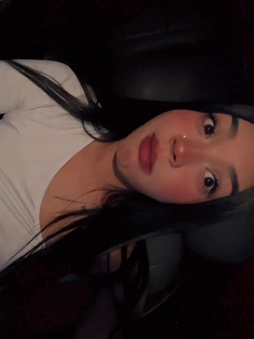 @VIC🤍