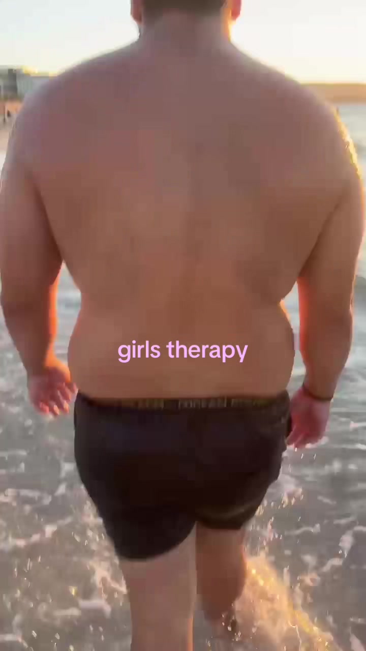 @urfavbrunette ★