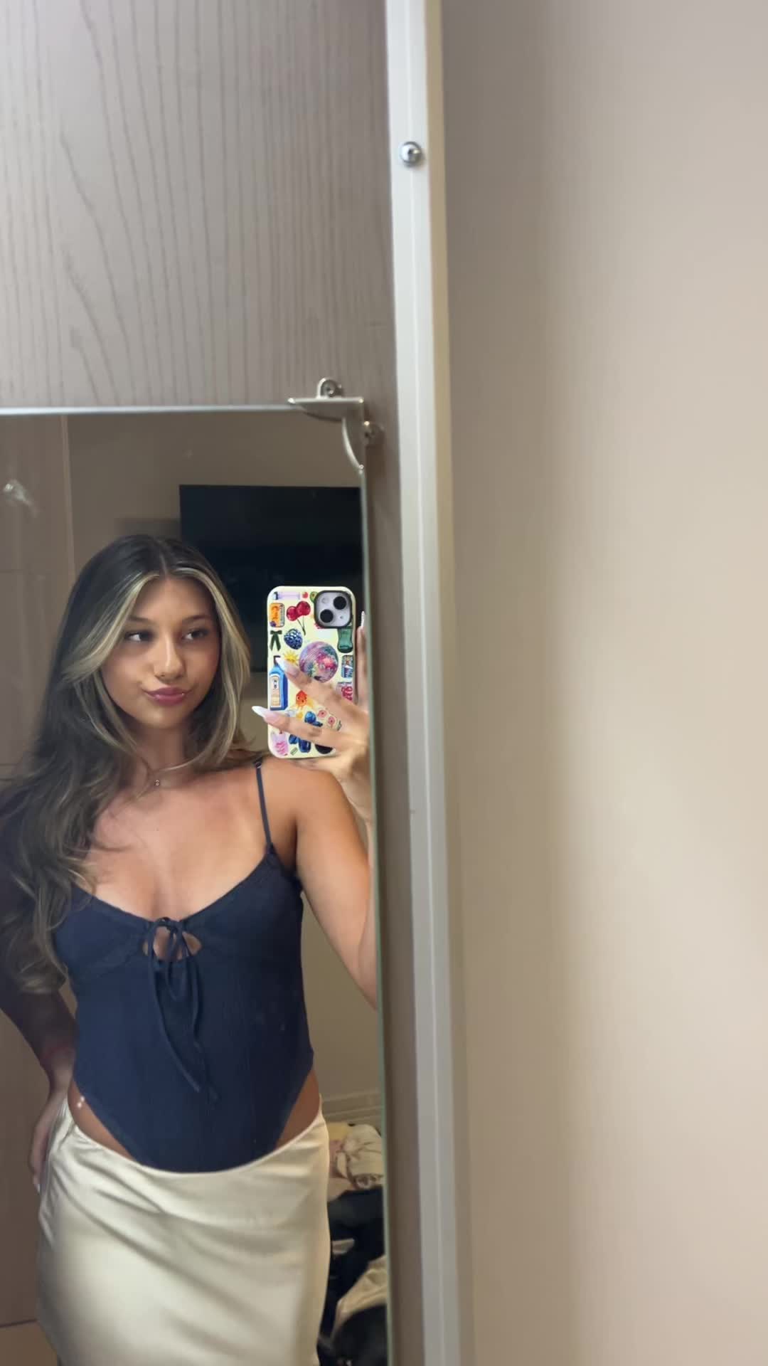 @Jo 🇬🇷