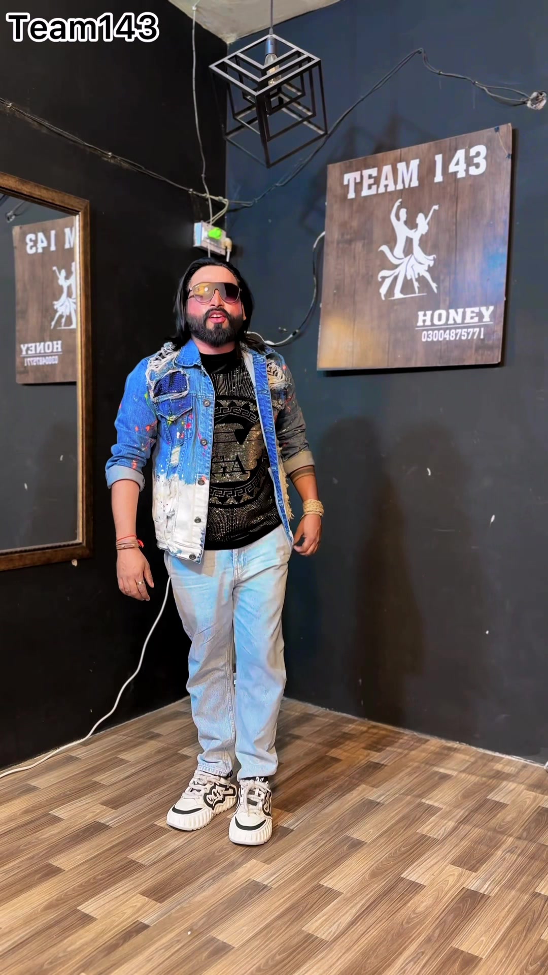 @Honey Dancer