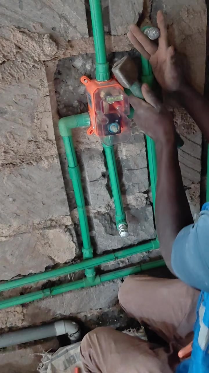@OJ PLUMBERS