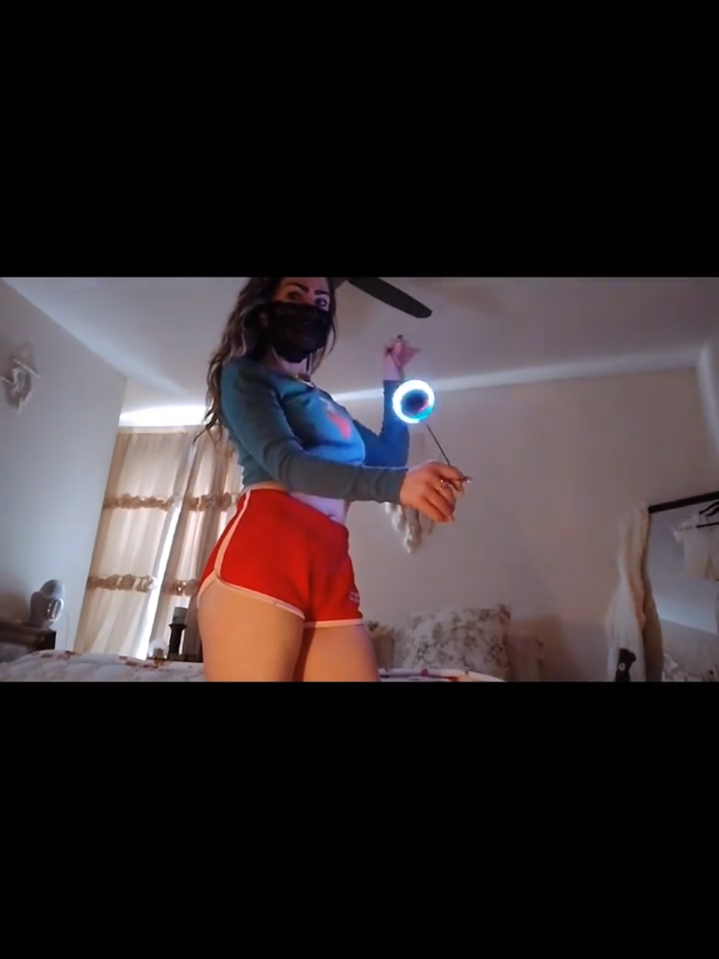 @Glow 𝓙𝓸𝓫