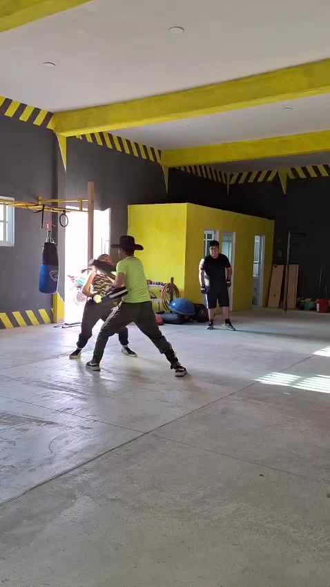 @IRON FIT