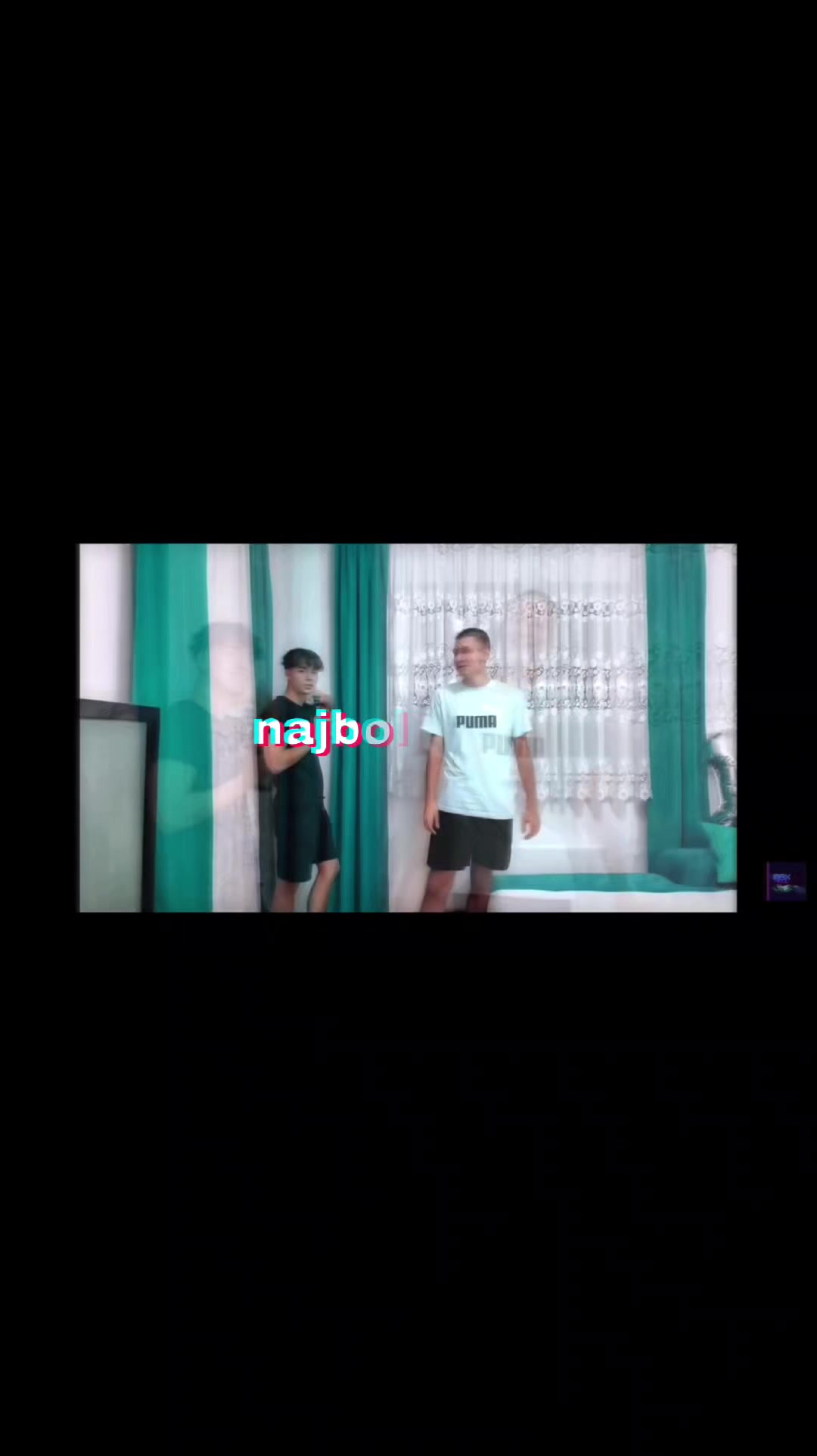 @(una🩷)🍭🍍