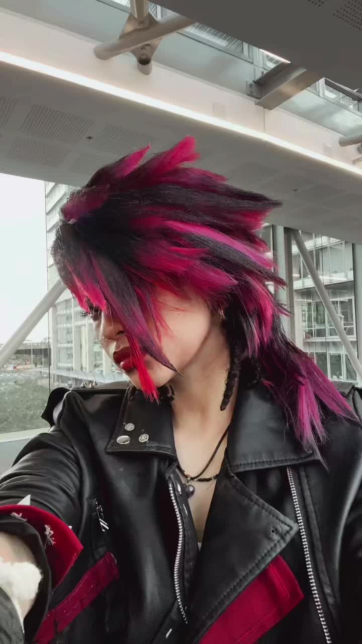 @Bi-furious_loser