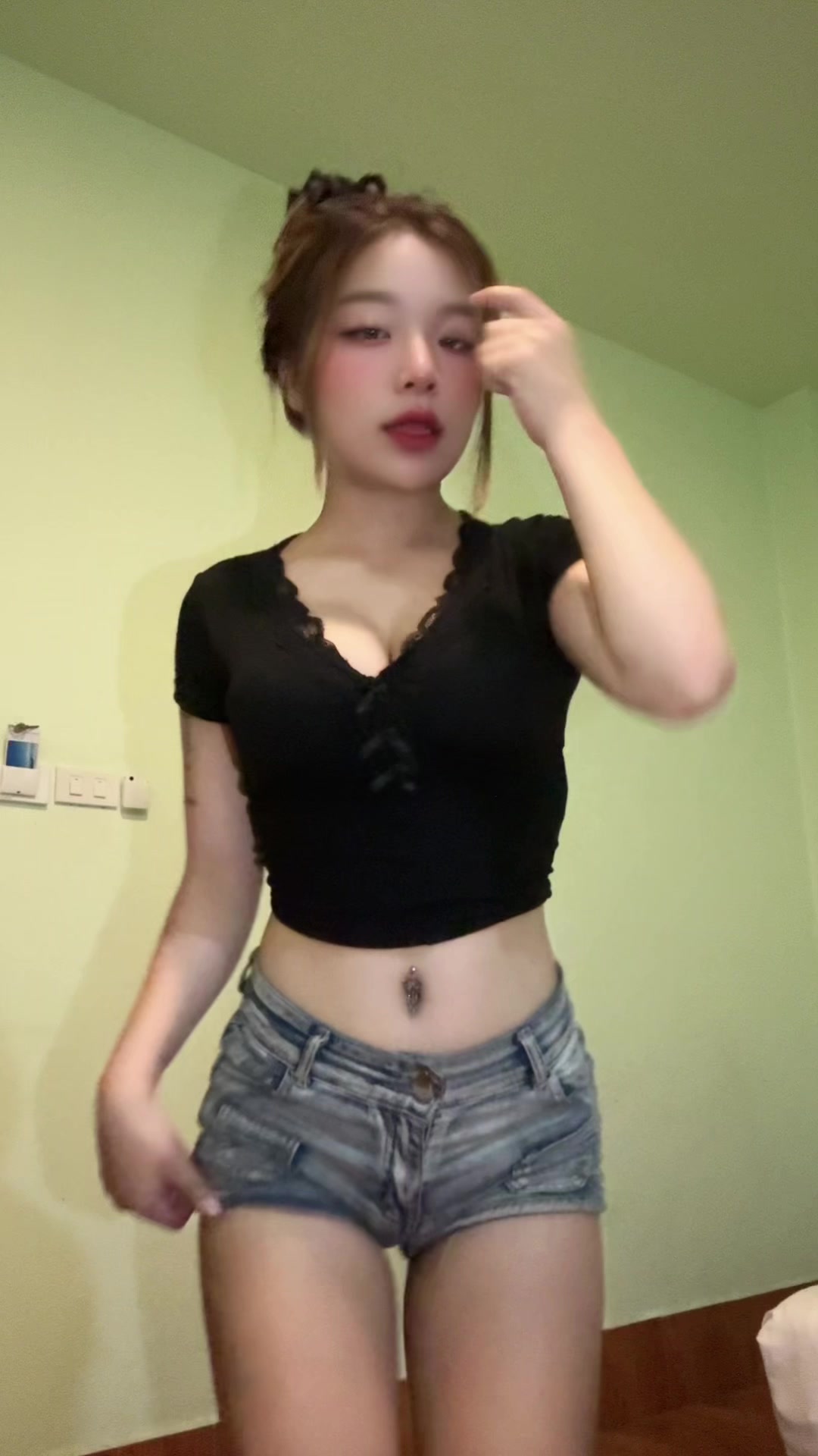 @♉️