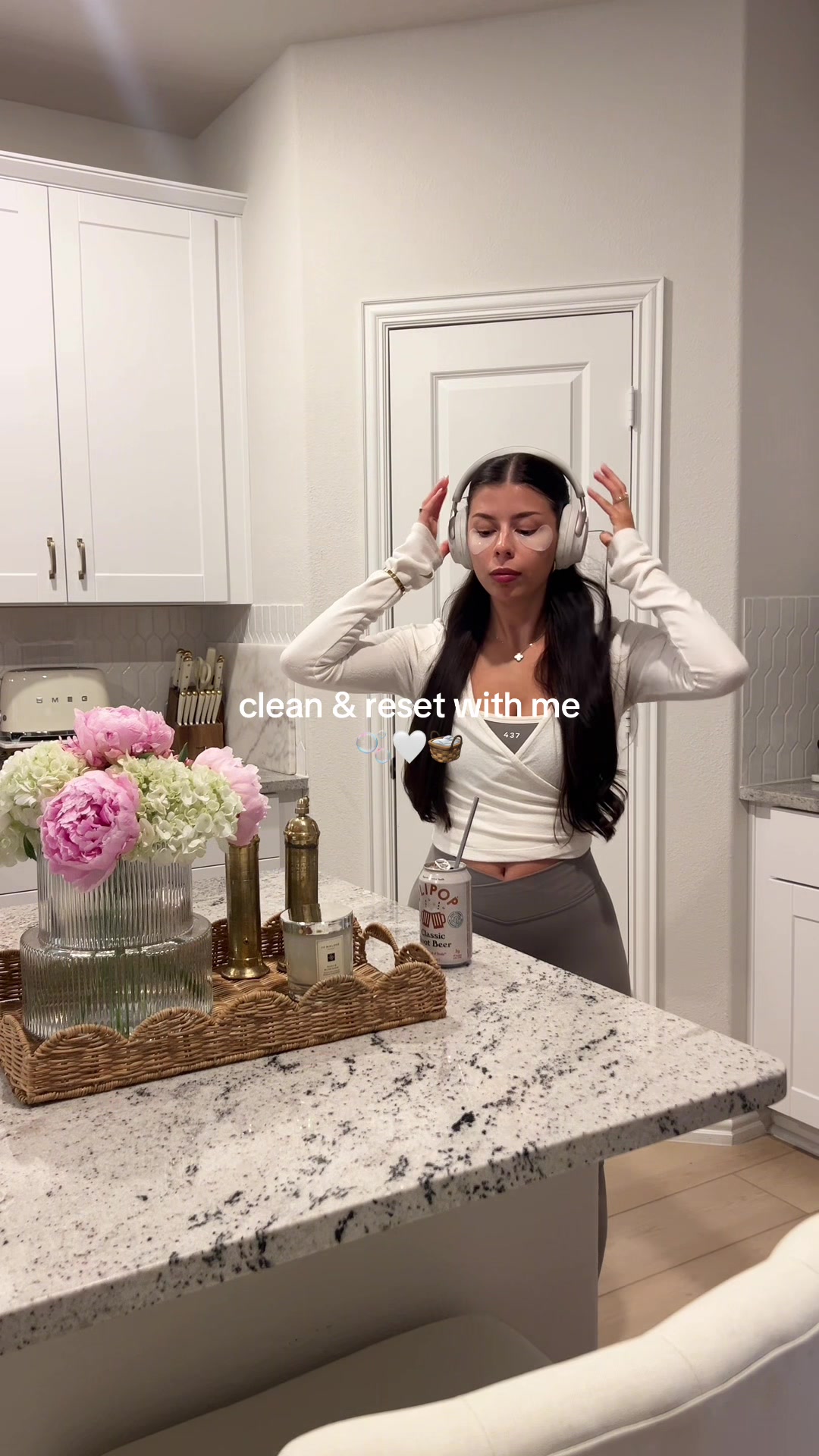 @Elaina