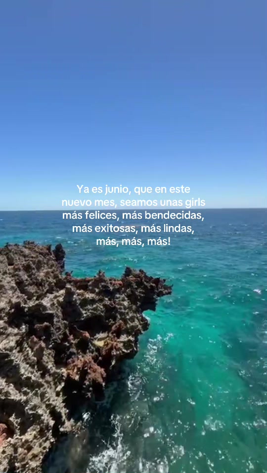@M A R 🏝️