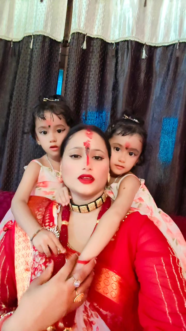 @LuxMee Awasthi